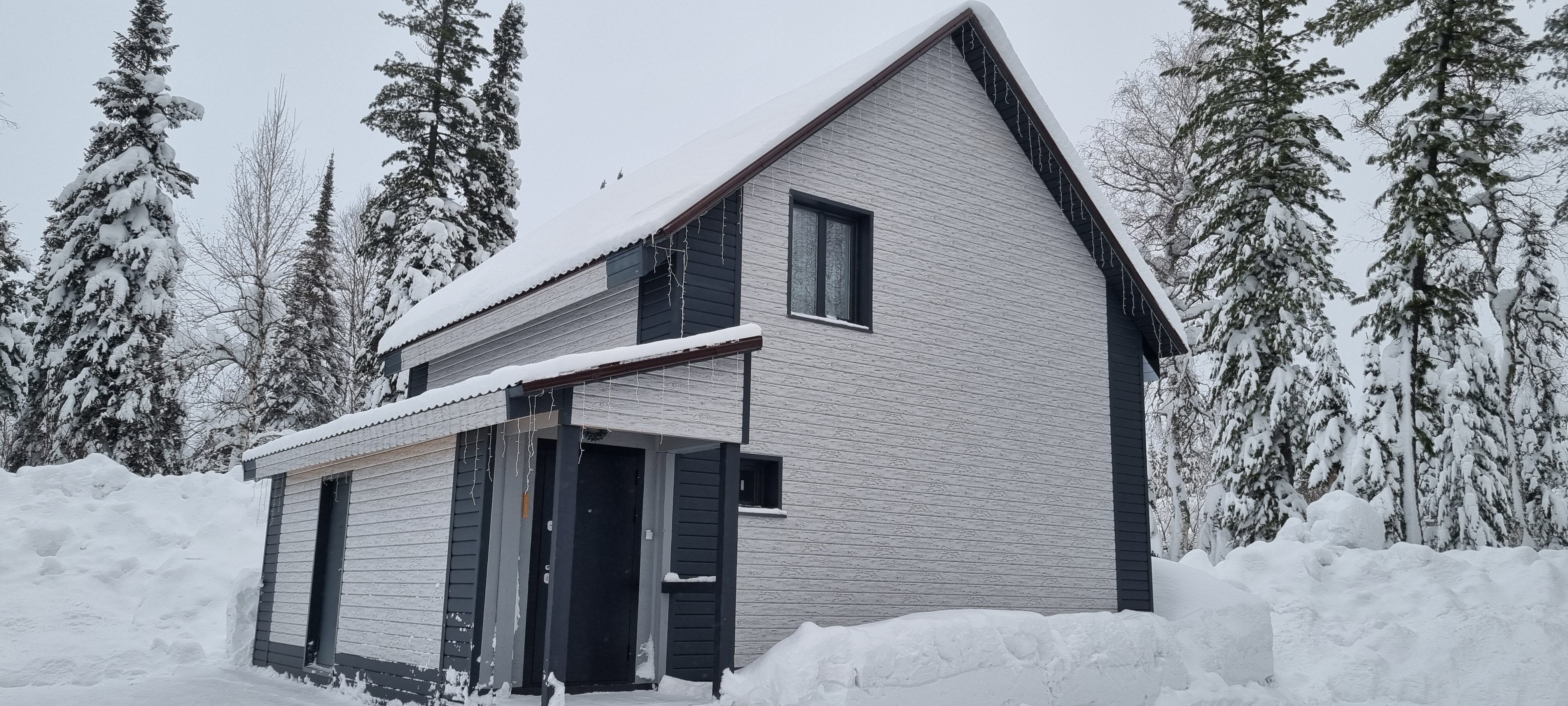 Фото Дом в лесу