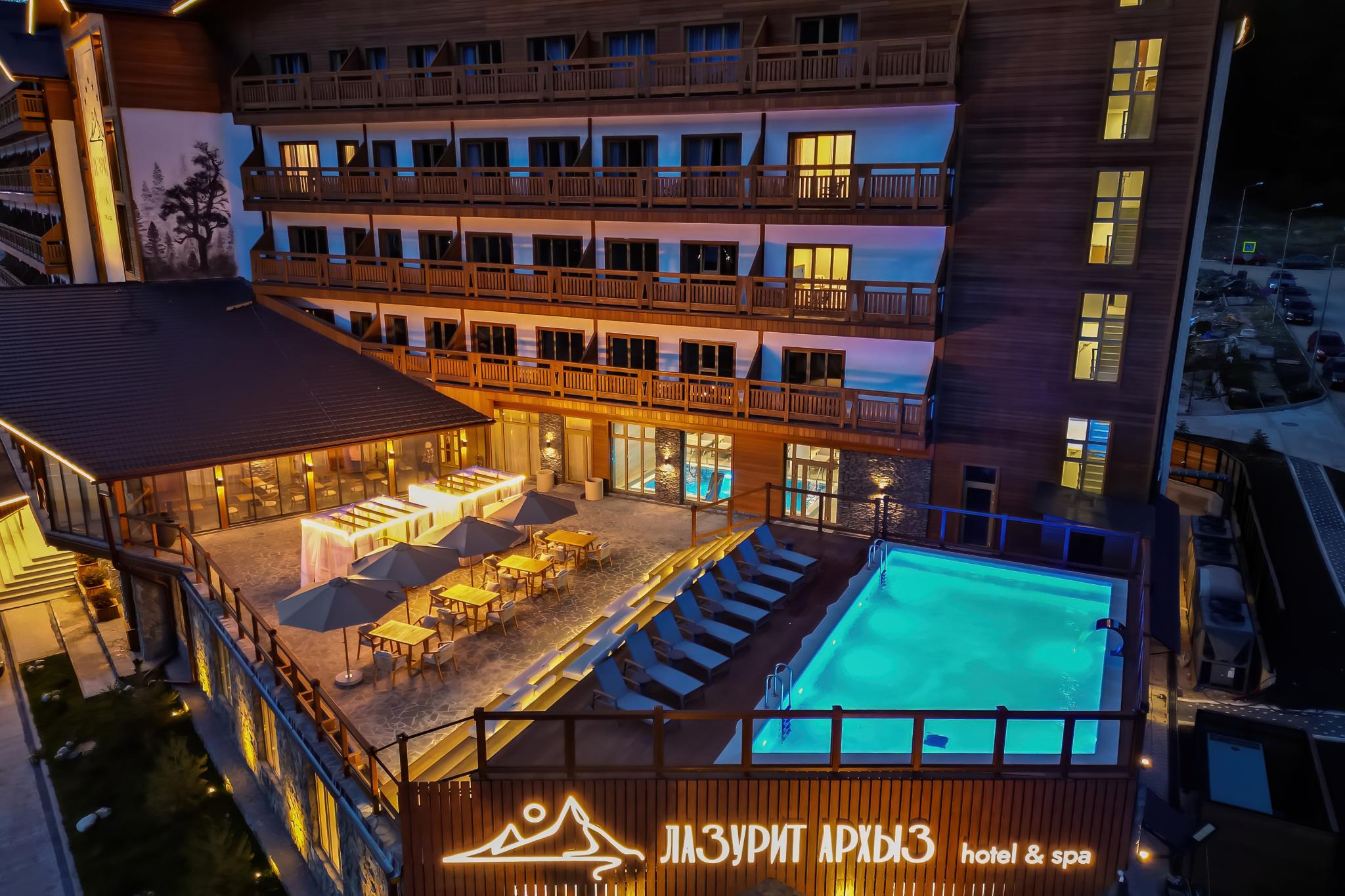 Фото отеля 2