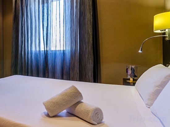 Фото Virgen de los Reyes