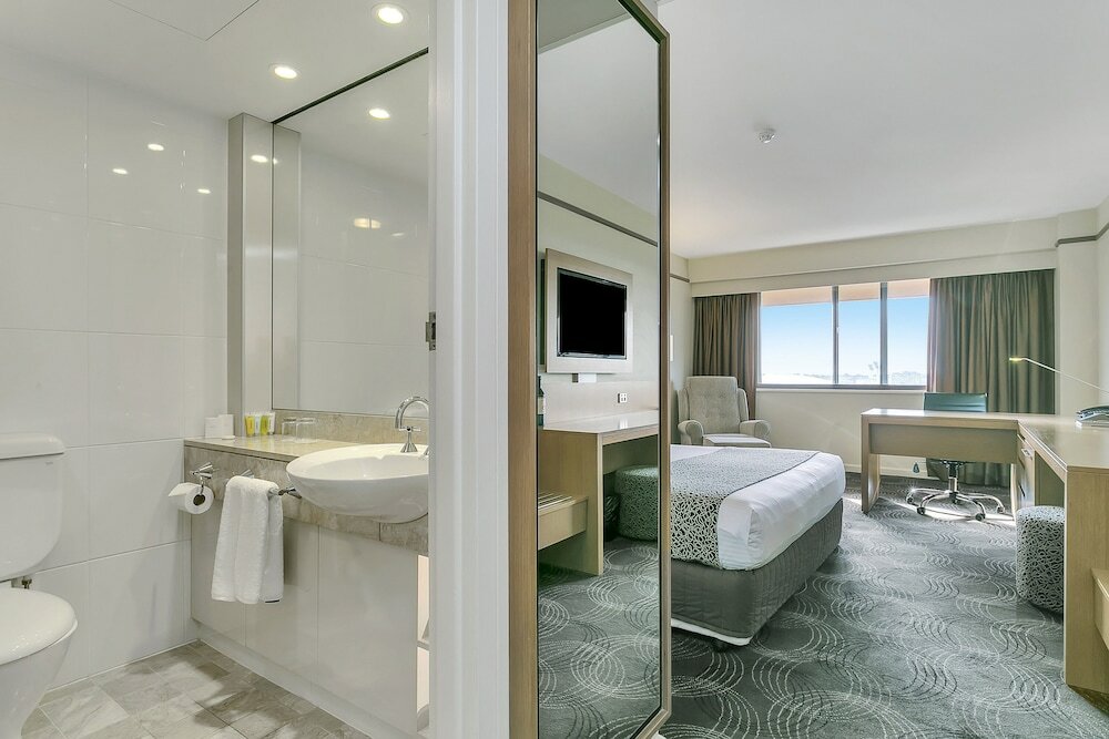 Фото Stamford Plaza Adelaide