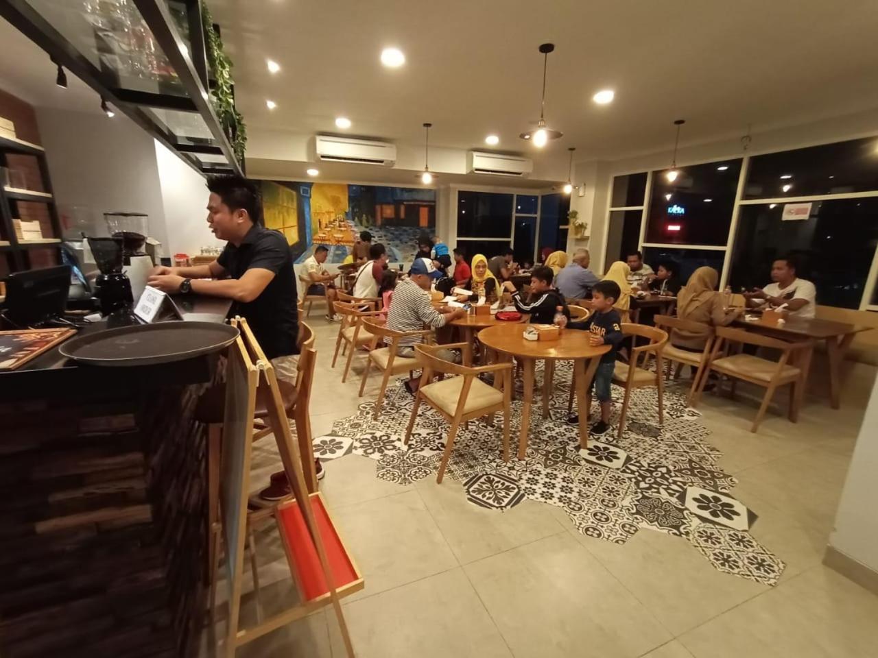 Фото Kaloka Airport Hotel