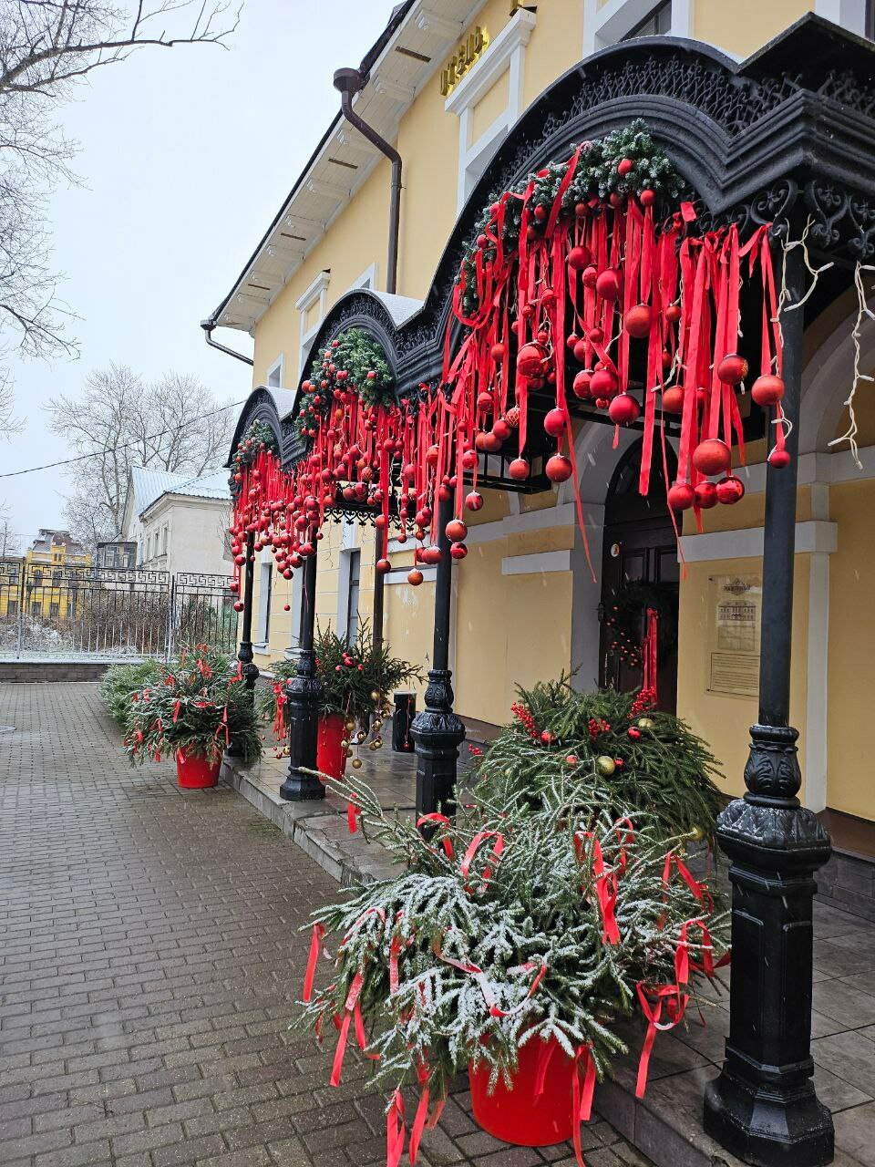 Фото отеля 2