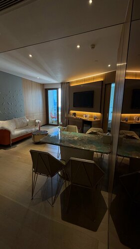 Гостиница Yoho Treasure Island Hotel в Чжухае