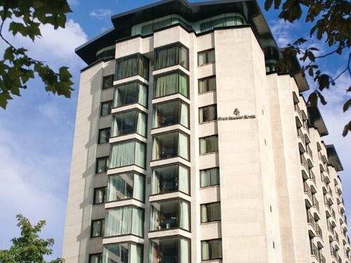 Внешний вид отеля Four Seasons Hotel London at Park Lane в Лондоне, фото 3