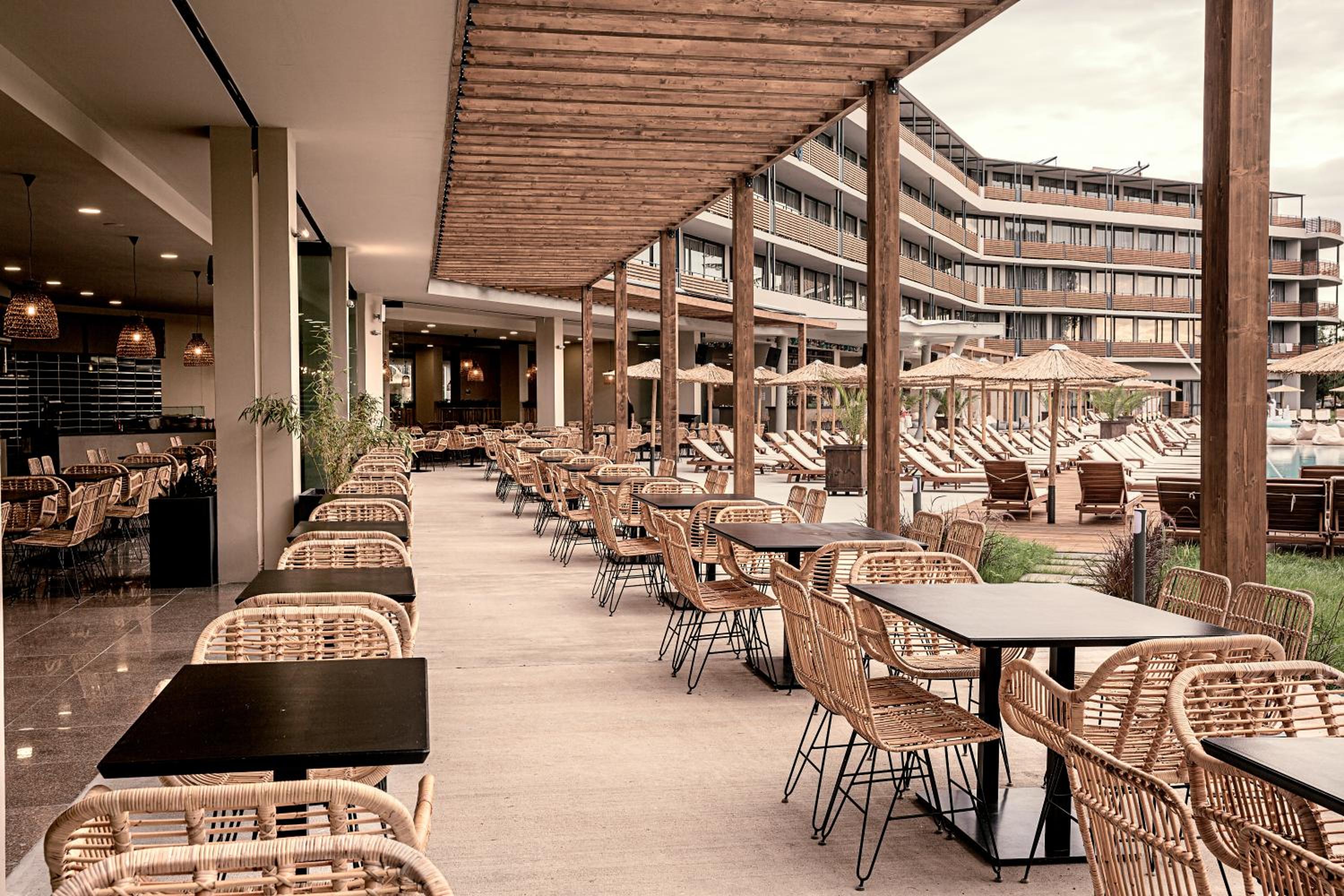 Фото Sunny Beach Club - Adults Only