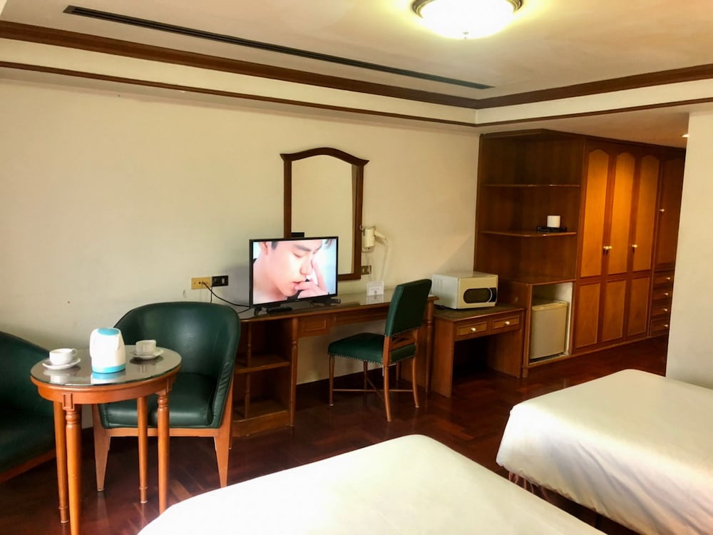 Фото Interchange Tower Serviced Apartment