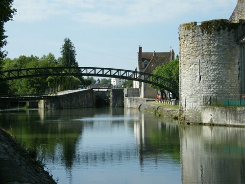 Внешний вид отеля Ibis Montargis в Монтаржи, фото 3