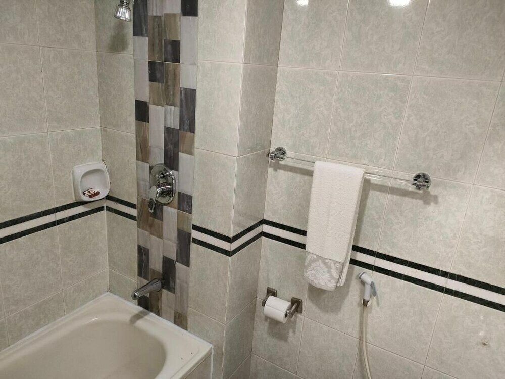 Фото Отель One Karachi