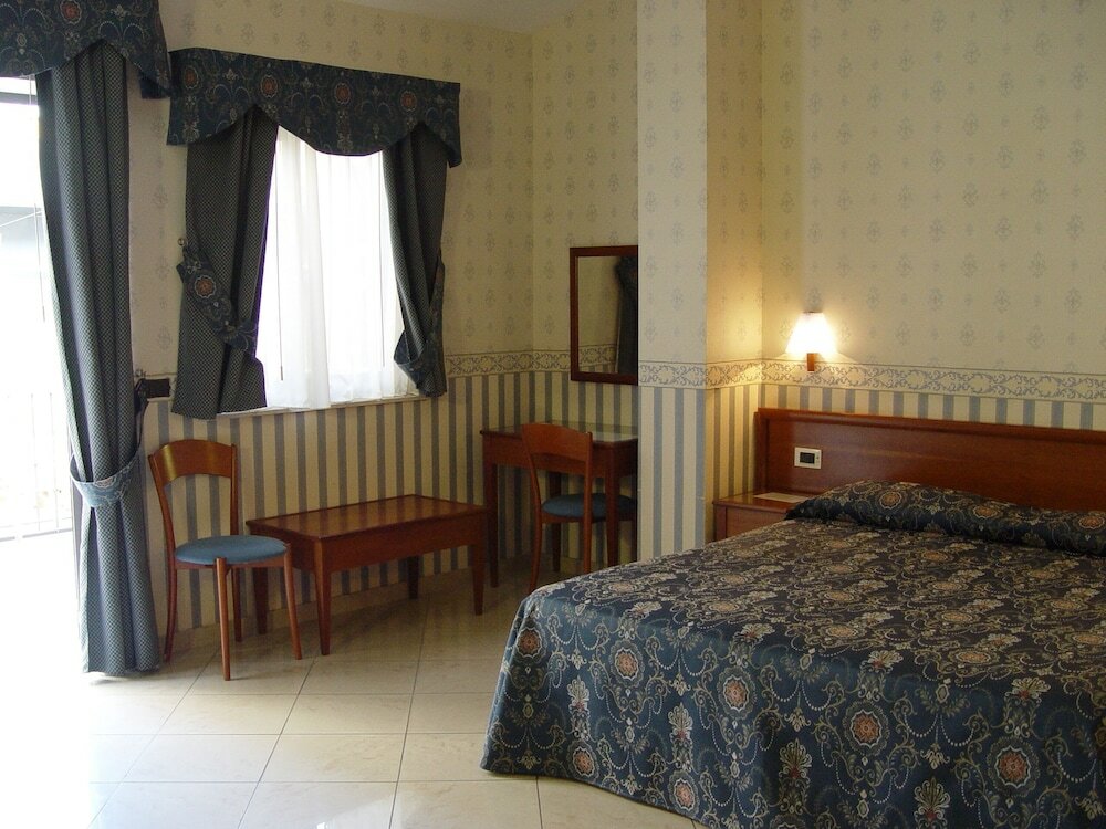 Фото Hotel Kroma