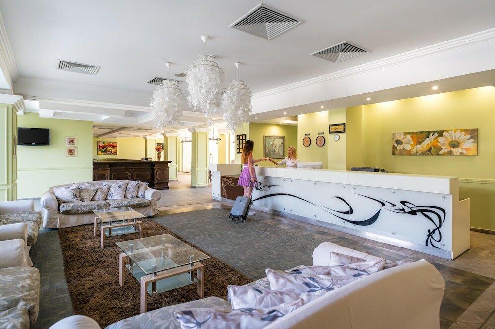 Фото Festa Pomorie Resort