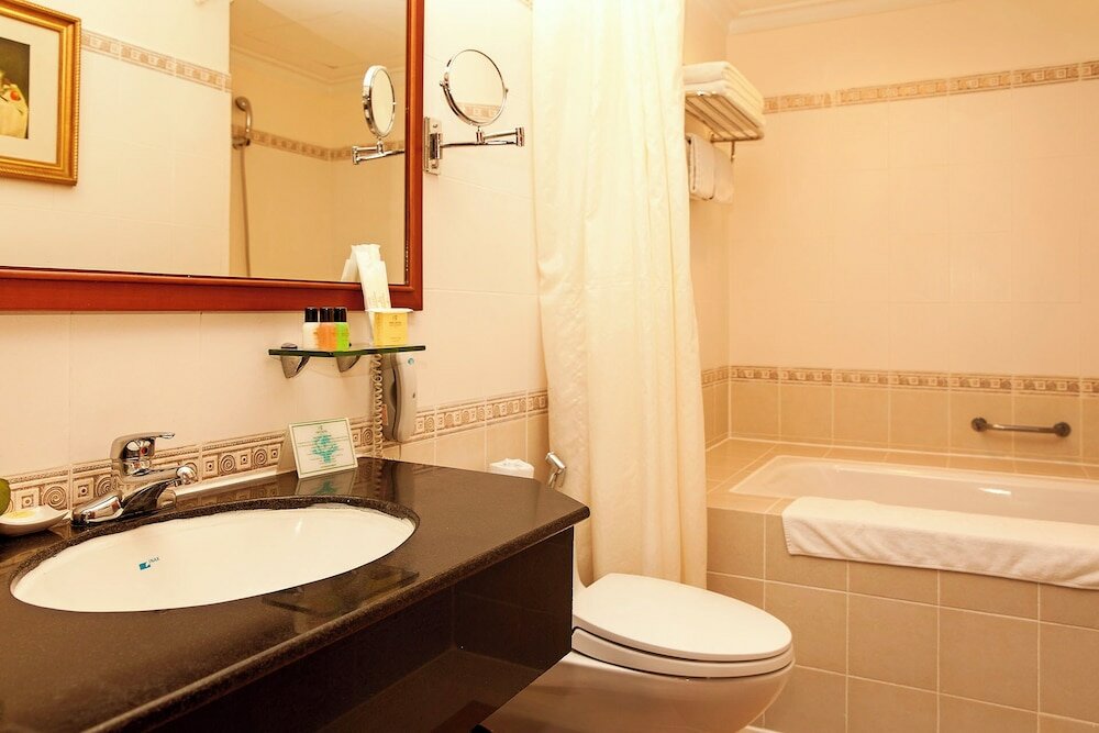 Фото First Hotel