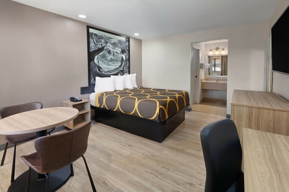 Фото Super 8 by Wyndham Tucson/Grant Road Area Az