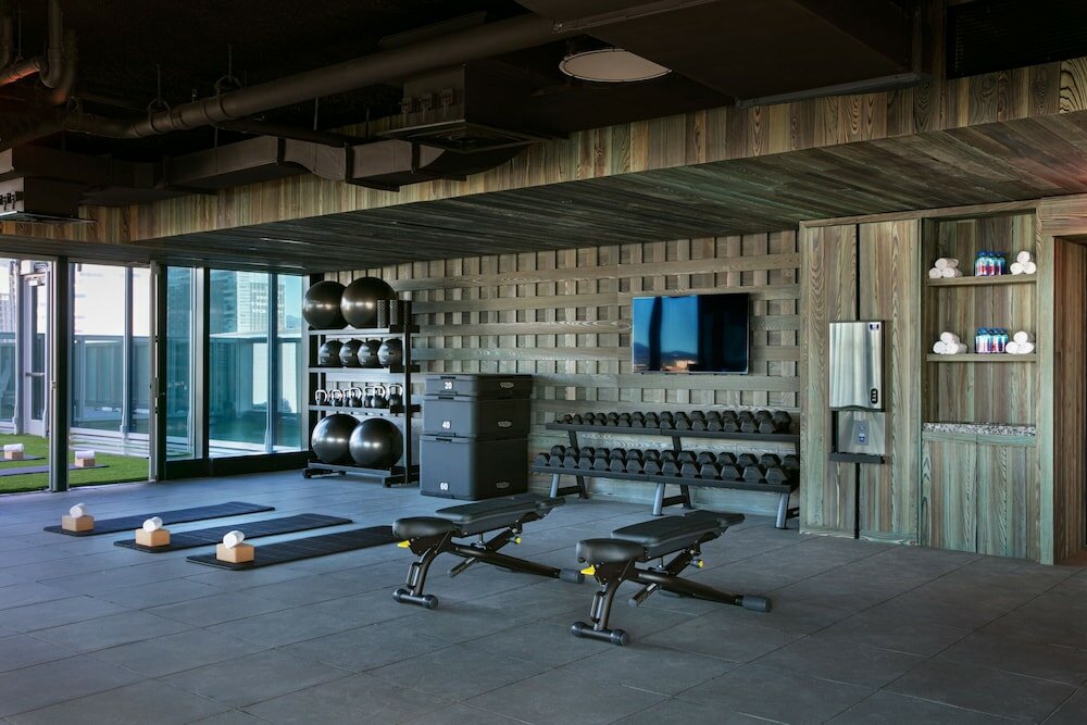 Фото Moxy Downtown Los Angeles