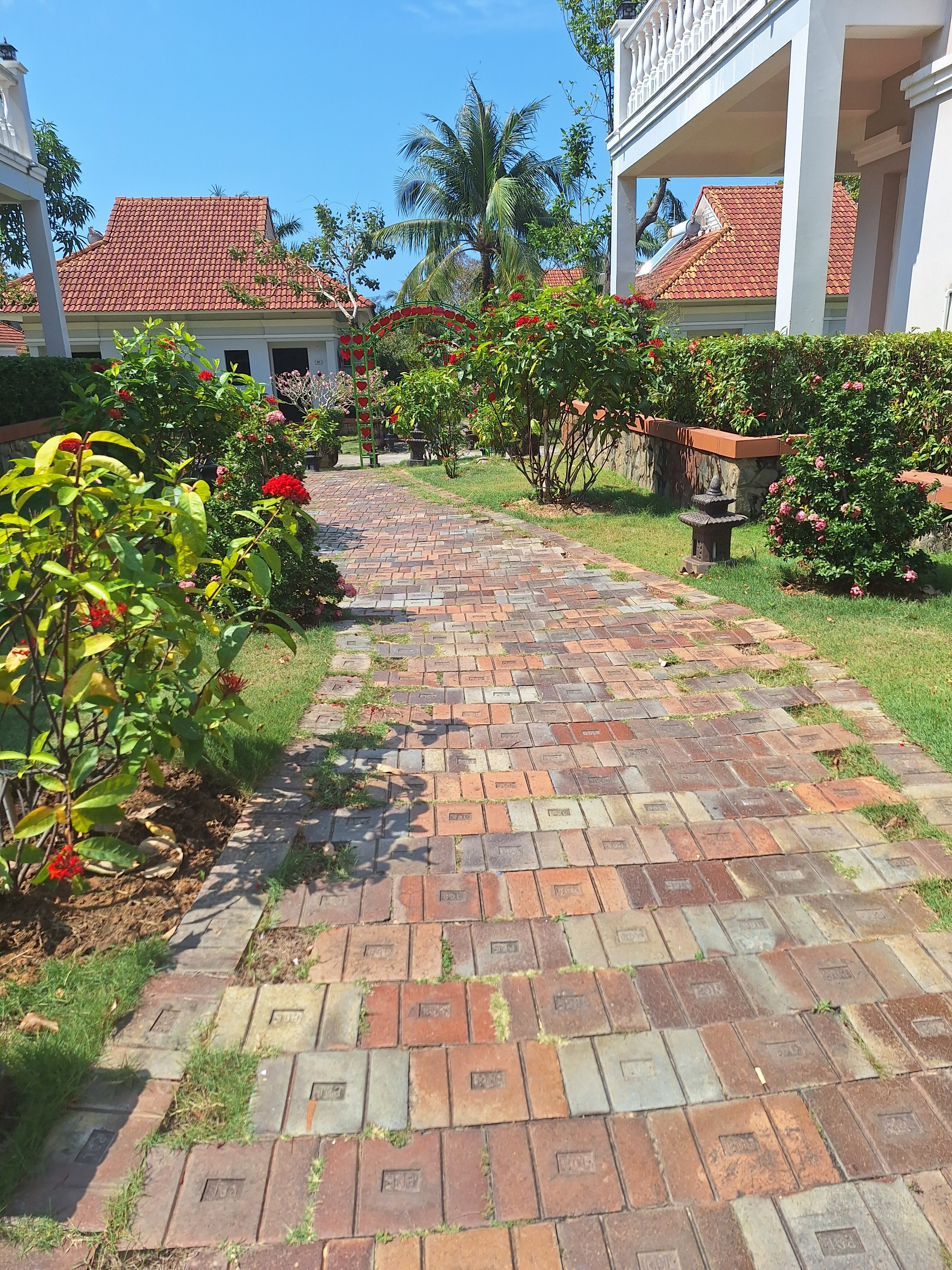 Фото Mercury Phu Quoc Resort & Villas