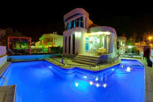 Гостиница Custo Club в Эйлате