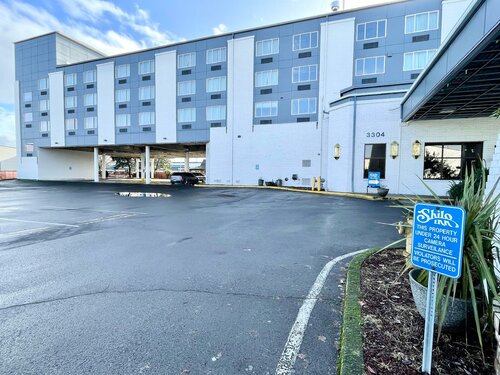 Гостиница Shilo Inn Suites - Salem