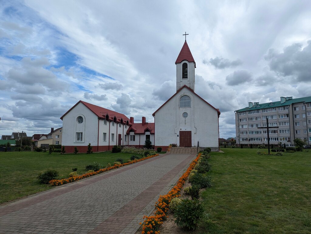 Catholic church Костёл святого Иосифа, Krupki, photo