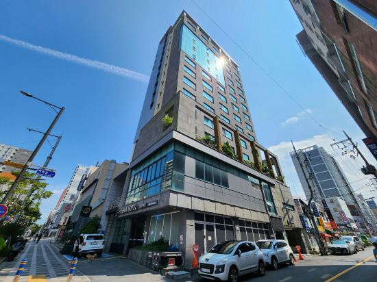 Фото Haema Hotel