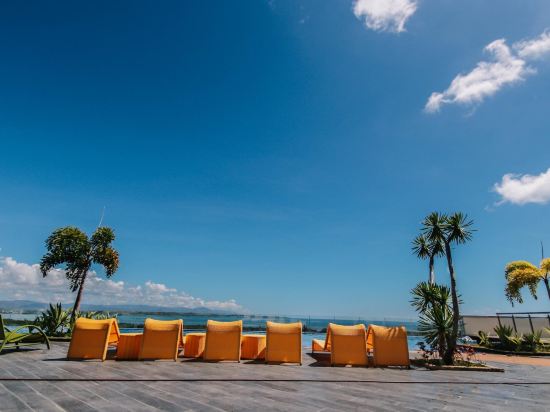 Фото Mactan Newtown C by HiveRooms