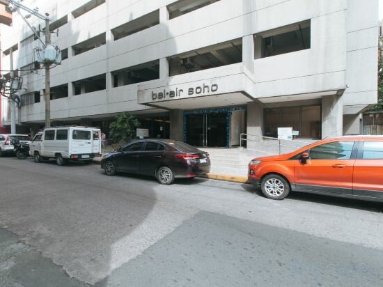 Фото RedDoorz Plus @ Poblacion Makati