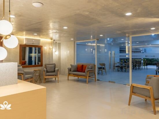 Фото IHotel Uptown Bgc