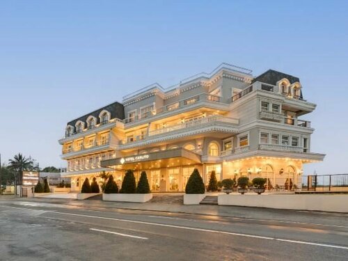 Гостиница Hotel Carlito Tagaytay в Провинции Кавите