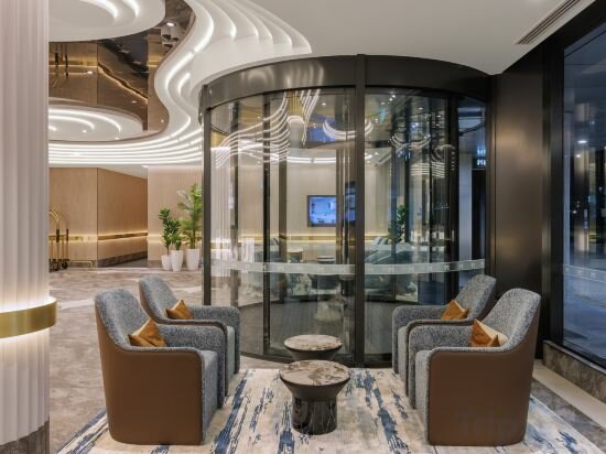 Фото Meriton Suites Broadbeach, Gold Coast