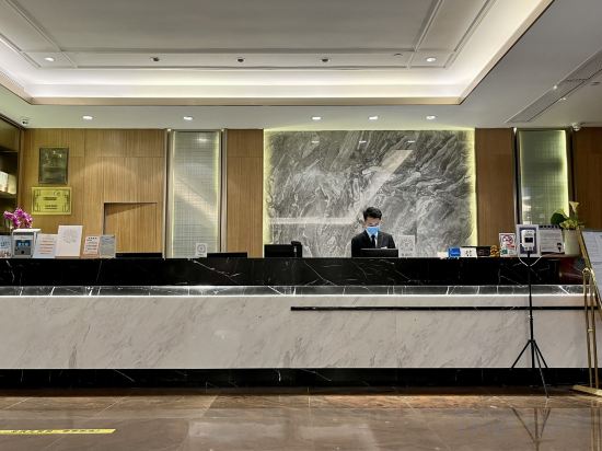 Фото Baiyun City Hotel (Guangzhou Railway Station Subway Branch)