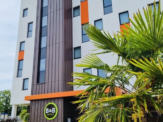 Фото B&B Hotel La Roche-sur-Yon