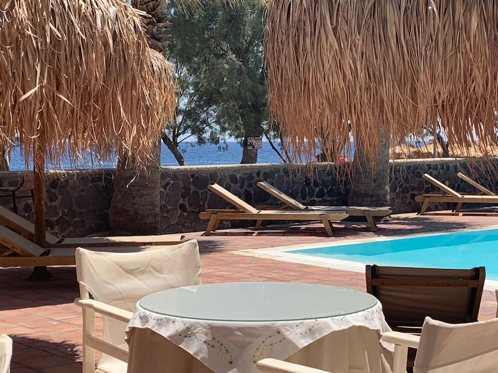 Фото The Boathouse Hotel