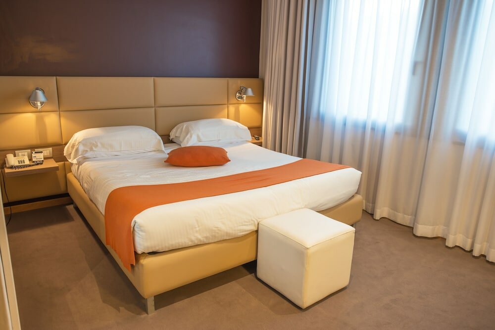 Фото Dal Moro Gallery Hotel