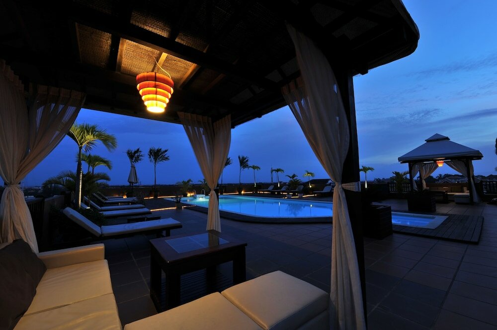 Фото City River Hotel