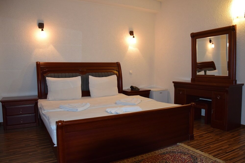 Фото Denis Hotel