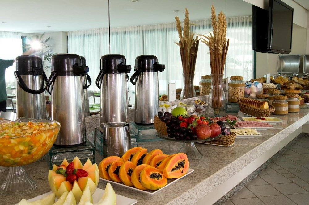 Фото Hotel Costa Victória