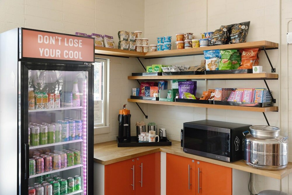 Фото The Phoenix Hotel