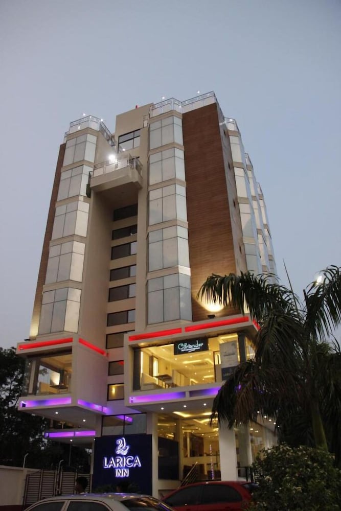 Фото Regenta Inn Larica