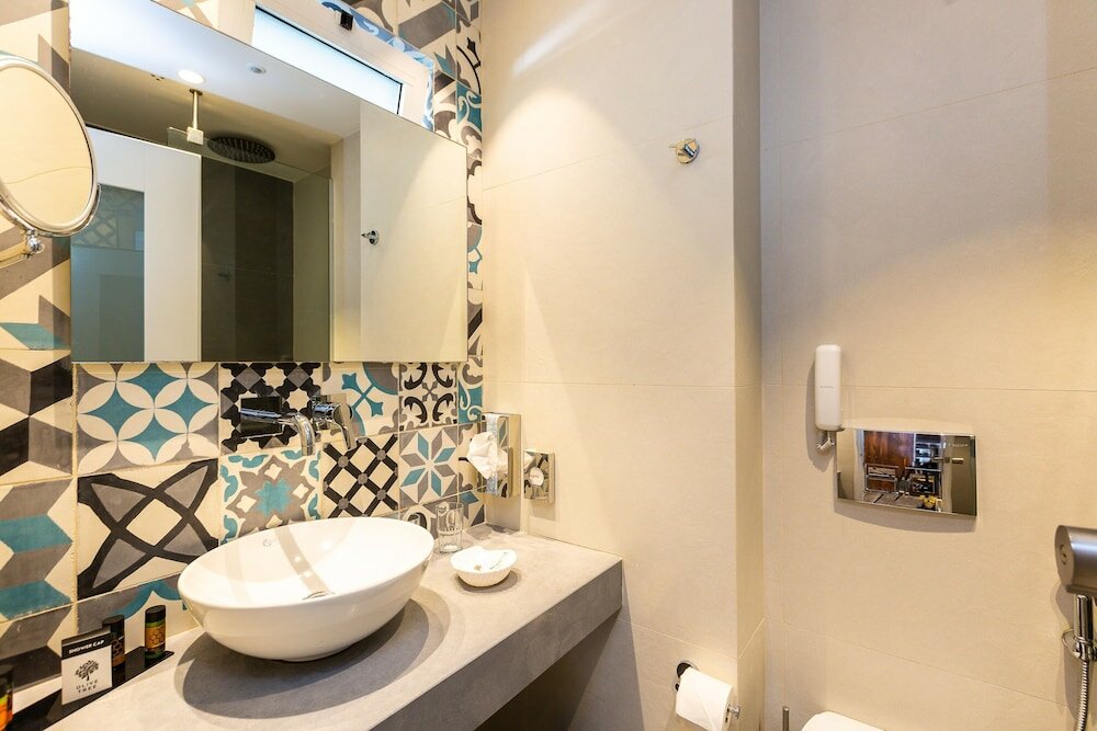 Фото Atrium Ambiance Hotel