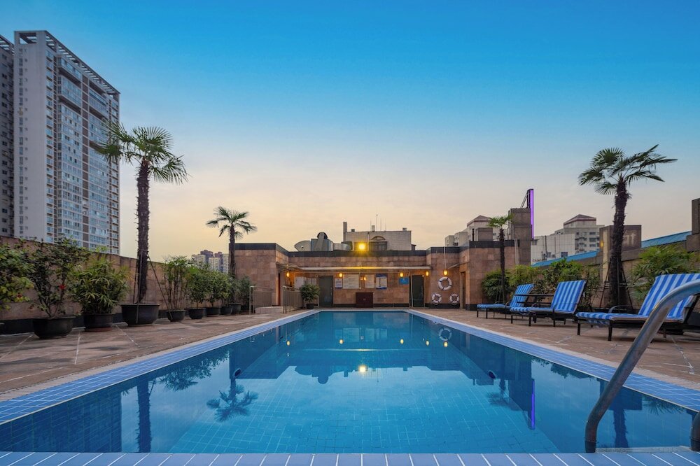 Фото Chengdu Tianfu Sunshine