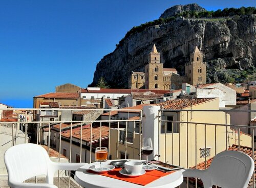 Внешний вид отеля Hotel La Giara в Чефалù, фото 5