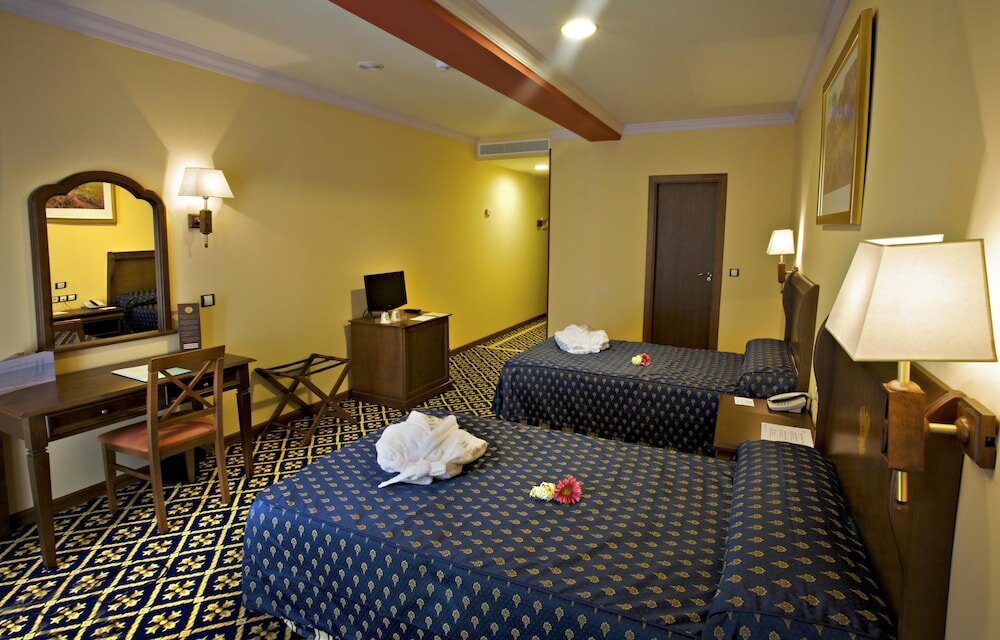 Фото Agora Juan de Austria