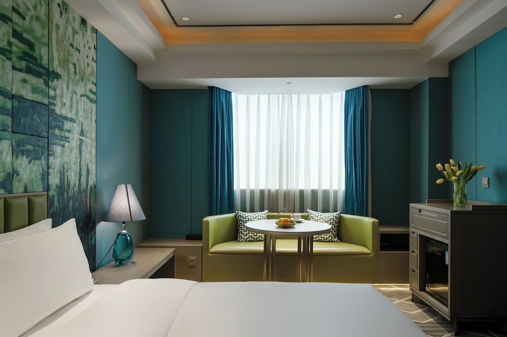 Фото Chengdu Tianfu Sunshine