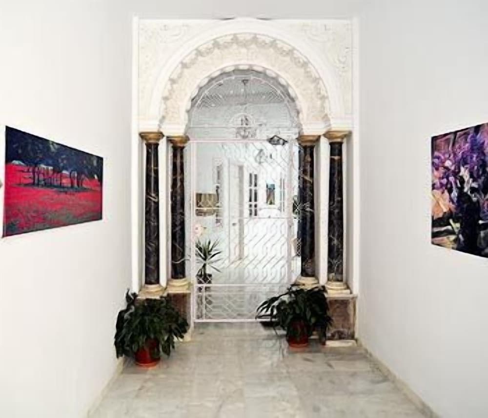 Фото Hotel Un Patio al Sur