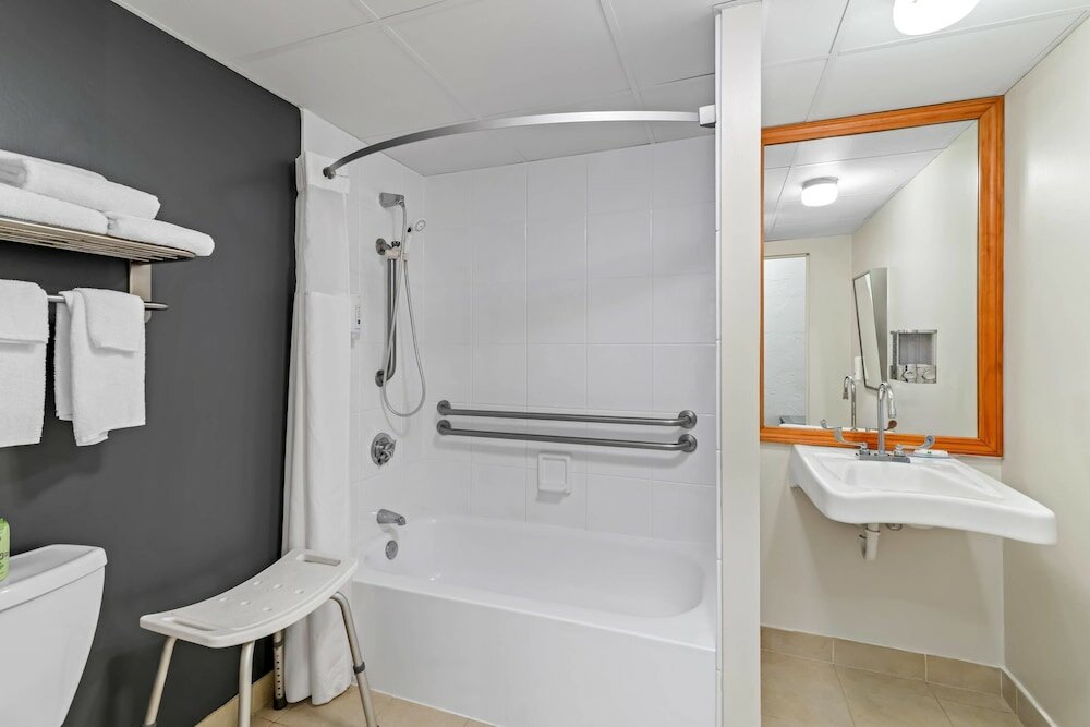 Фото Quality Inn Bangor Airport