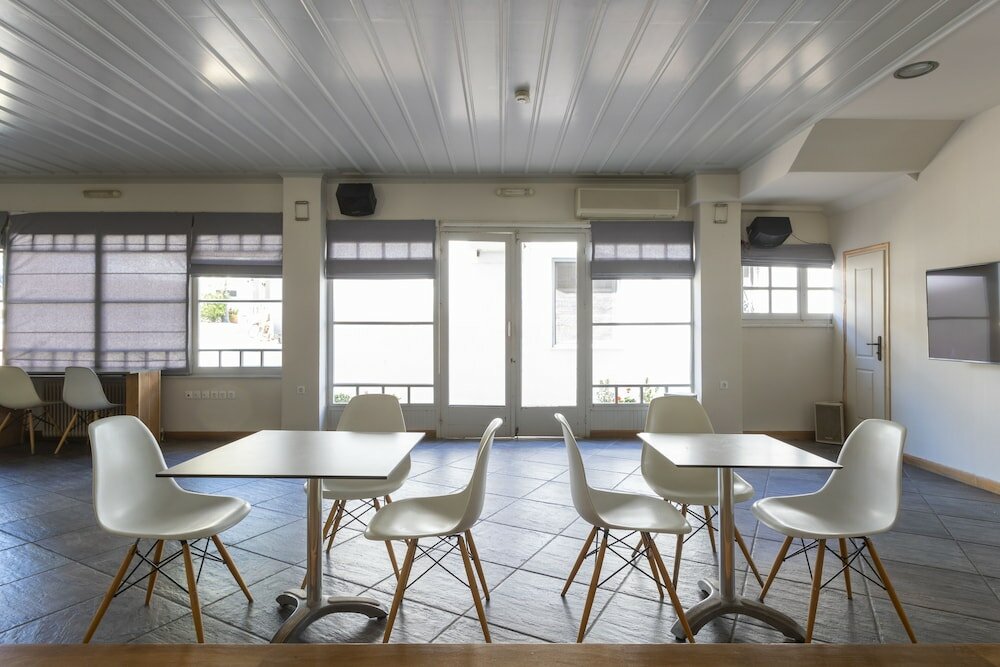 Фото Hotel Roumani