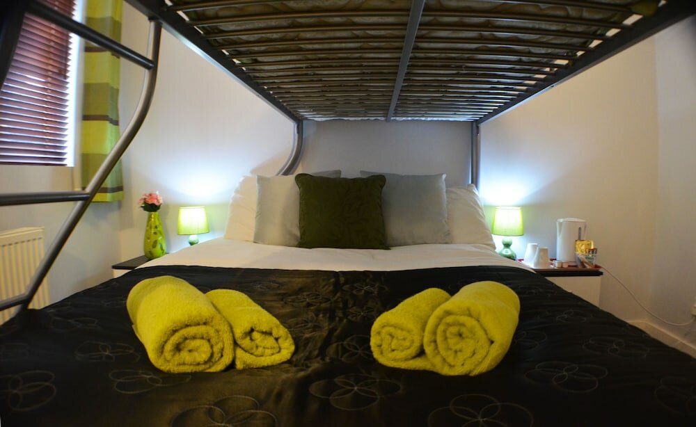 Фото Birchfields Guest House