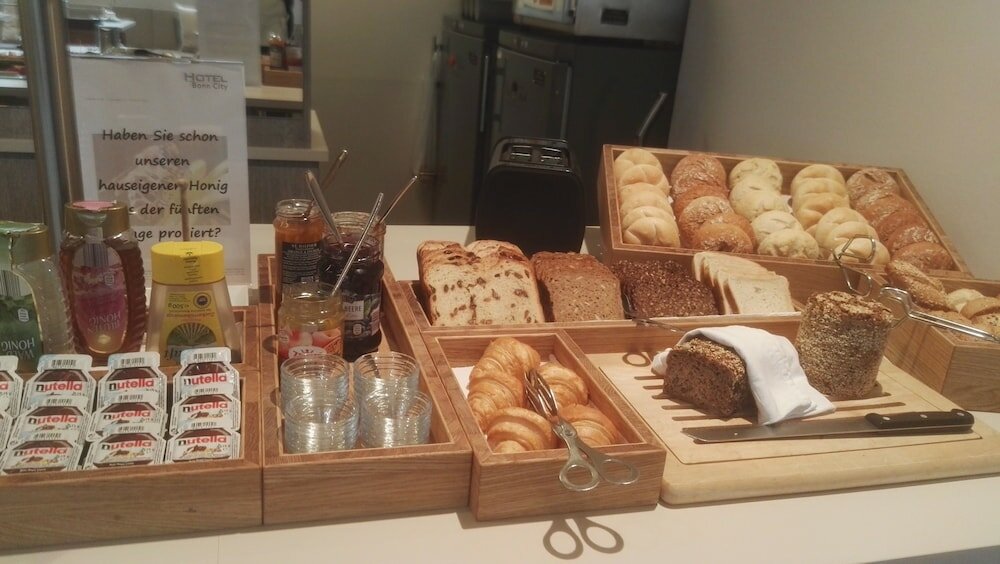 Фото Hotel Bonn City