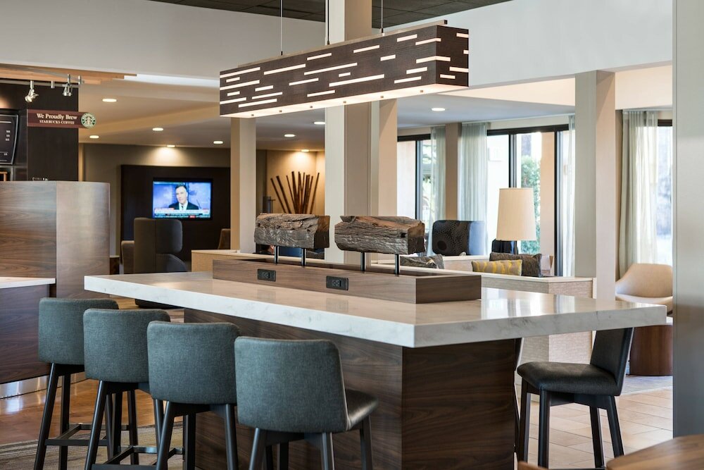 Фото Courtyard by Marriott John Wayne Airport/Orange County