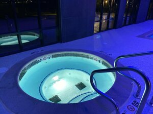 Гостиница La Quinta Inn & Suites by Wyndham St Louis Route 66