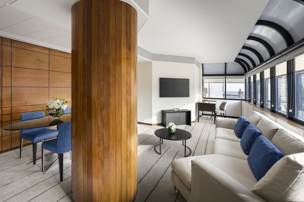 Фото Como The Halkin