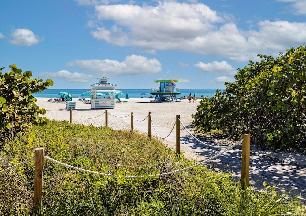 Фото The Palms Hotel & SPA